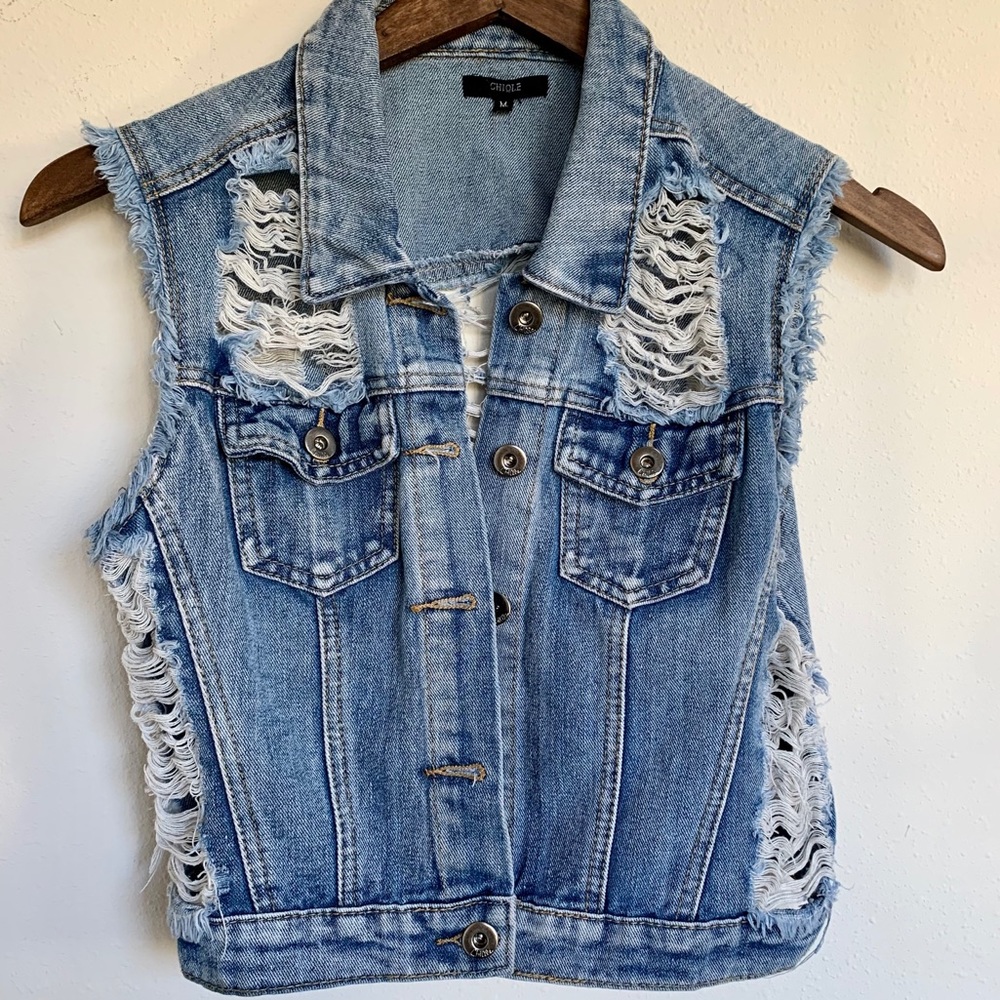 Chiqle Thrashed Destroyed Cropped Denim Vest
